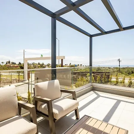 Otel Pestana Valley Nature Village 4*